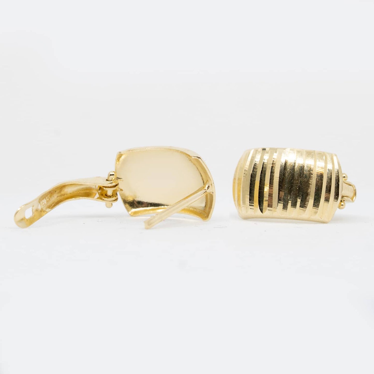 14k Gold 8mm Plug Rounded Earrings with Horizontal Texture