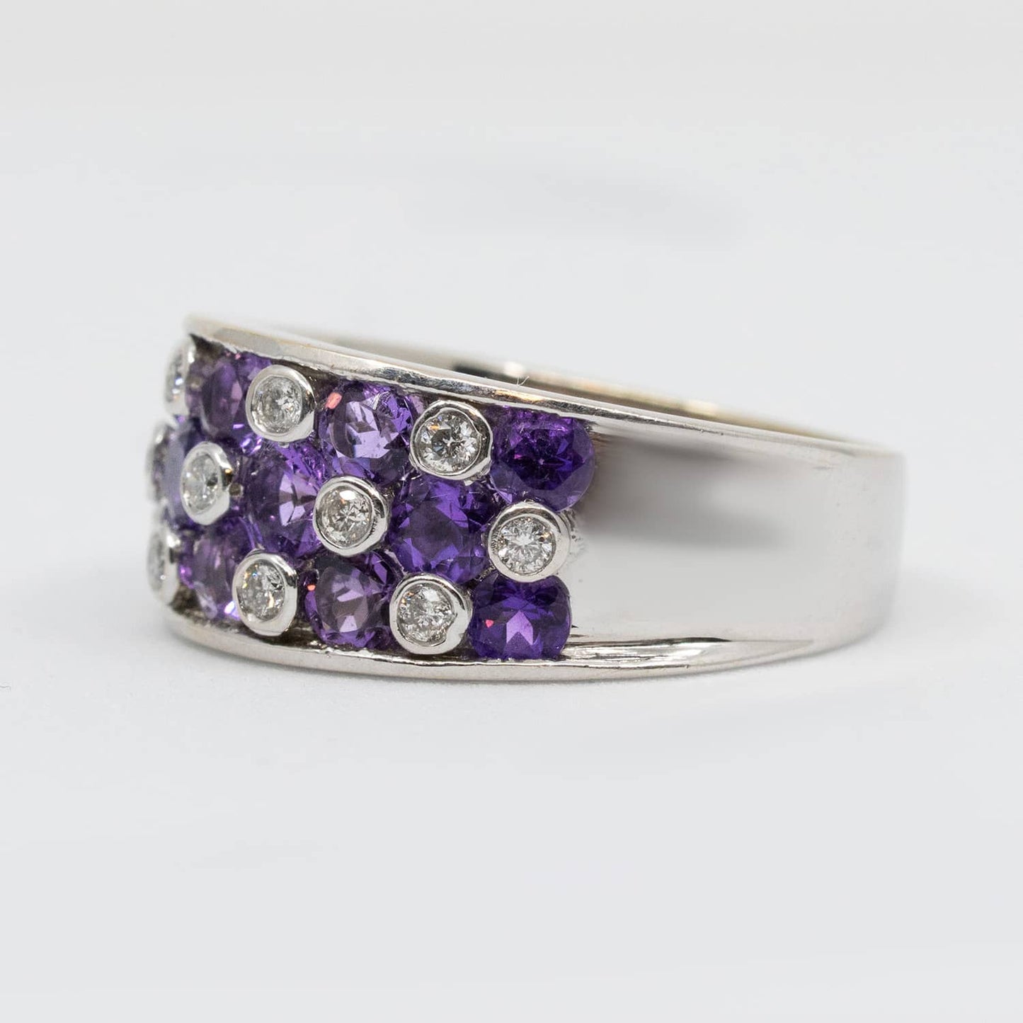 Vintage 14k White Gold Band Checkered with Amethyst & Diamond